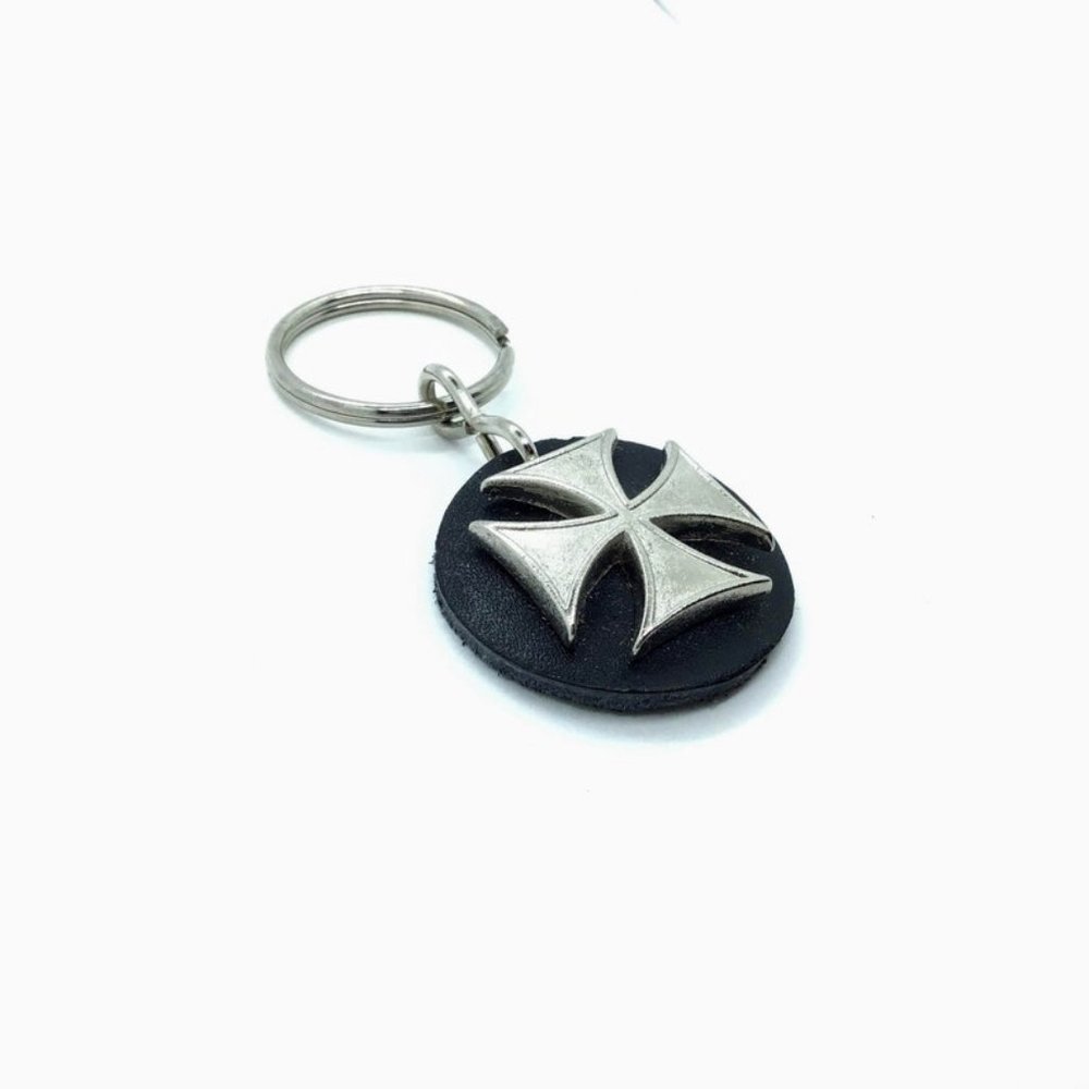 KeyChain  Silver Chrome Metal Cross & Black Leather